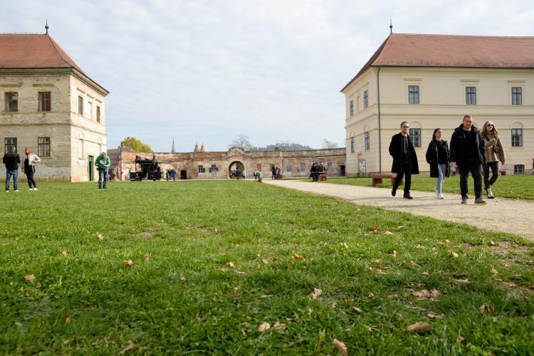 La Castelul Bánffy din Bonțida se organizează Ziua Porților Deschise. Când pot clujenii să viziteze „Versailles-ul Transilvănean”?
