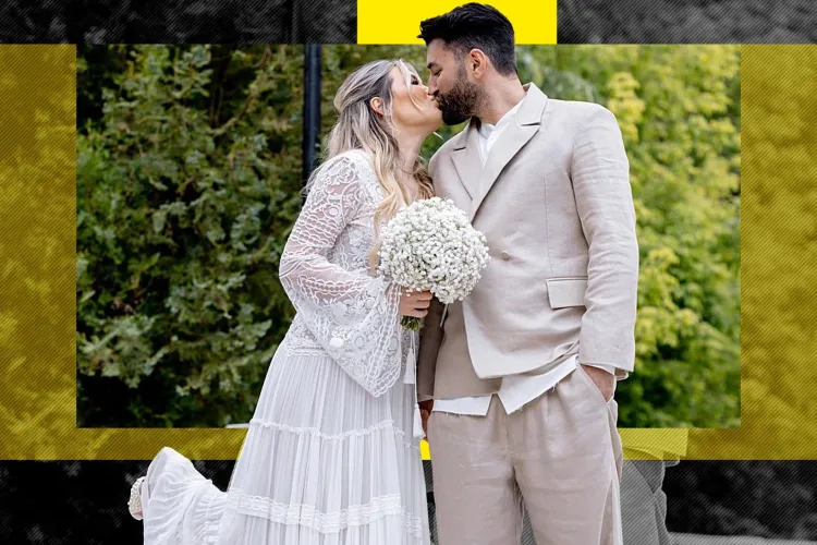 S-au îmbrăcat ca de plajă - Un influencer din Apuseni critică vestimentația purtată la nuntă de Smiley și Gina Pistol - FOTO