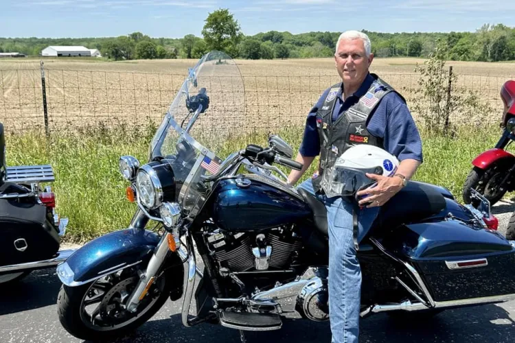 Mike Pence va intra în cursa prezidențială împotriva lui Biden și Trump. Fostul vicepreședinte şi-a anunţat candidatura pentru Casa Albă