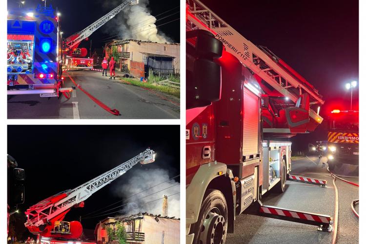 O casă a luat foc în Vultureni, județul Cluj! A căzut integral tavanul - VIDEO