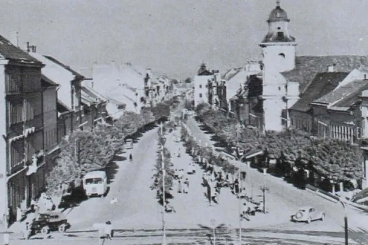 Cum arăta Bulevardul Eroilor acum aproape 50 de ani: ”Ei nu au avut un ”Boc” certat cu verdele si natura” - FOTO