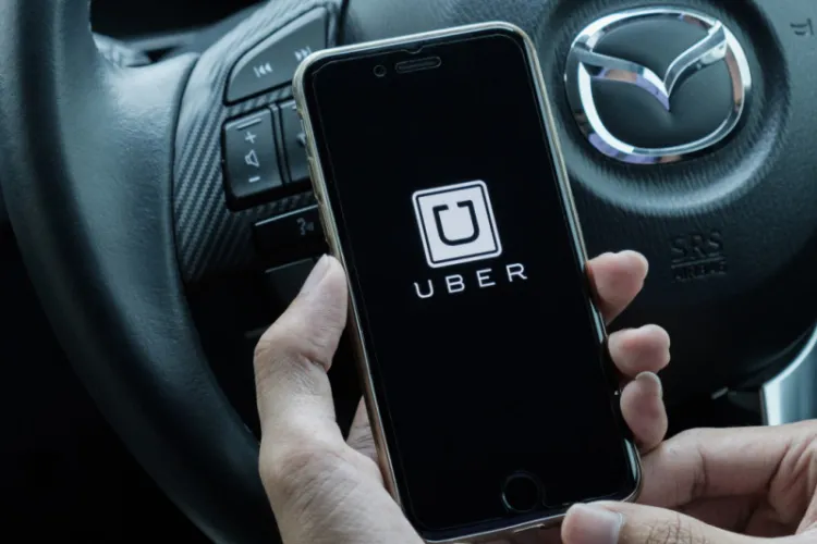 ”Bun venit in lumea Uber de la Cluj!” - Ajungi la Aeroportul Cluj și Uber -ul e mai scump ca zborul - FOTO