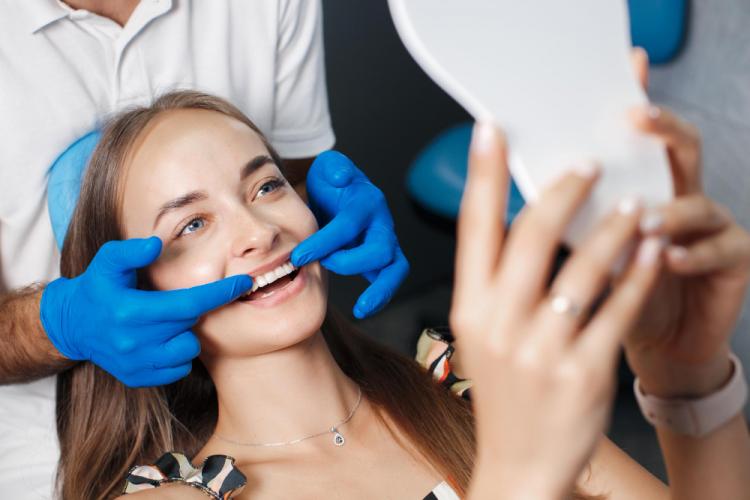 Pașii premergători tratamentului ortodontic: cum te pregătești înainte de montarea aparatului dentar