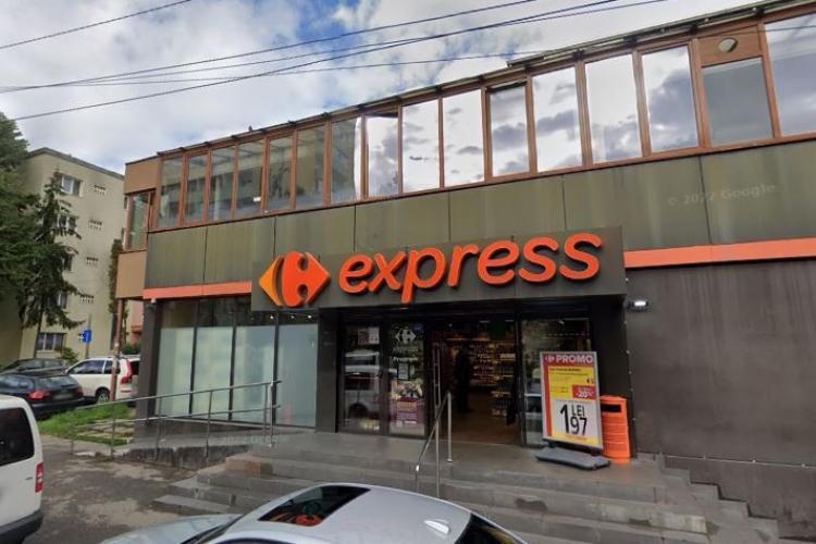Protecția Consumatorilor Cluj a AMENDAT Carrefour Expres pentru diferențe de preț de la raft la casa de marcat