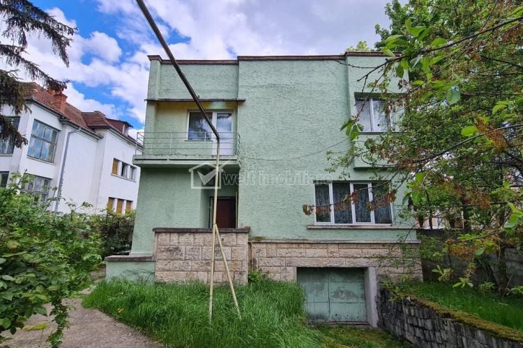 Se vinde o superbă vilă pe cea mai exclusivistă stradă din Cluj-Napoca. Acolo, se scot case la vânzare o dată la 20 de ani  - FOTO