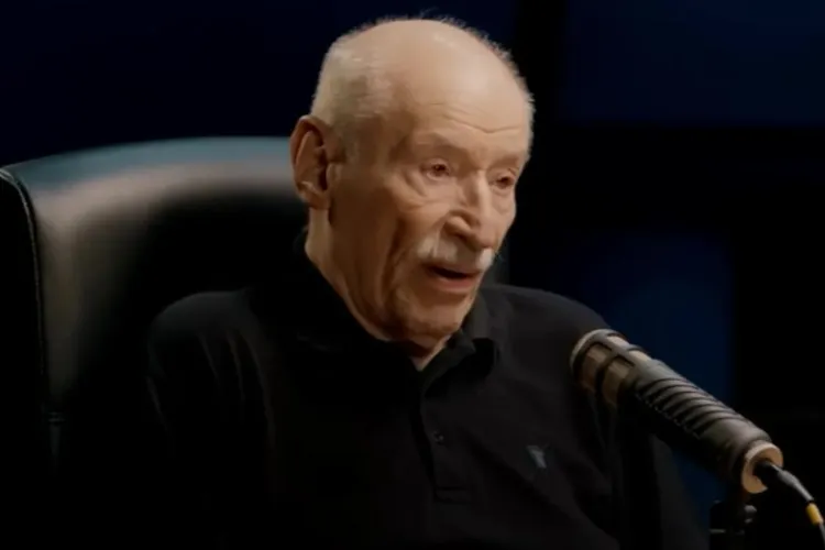 S-a retras din activitate actorul Victor Rebengiuc, după o carieră 70 de ani. Sănătate, maestre!