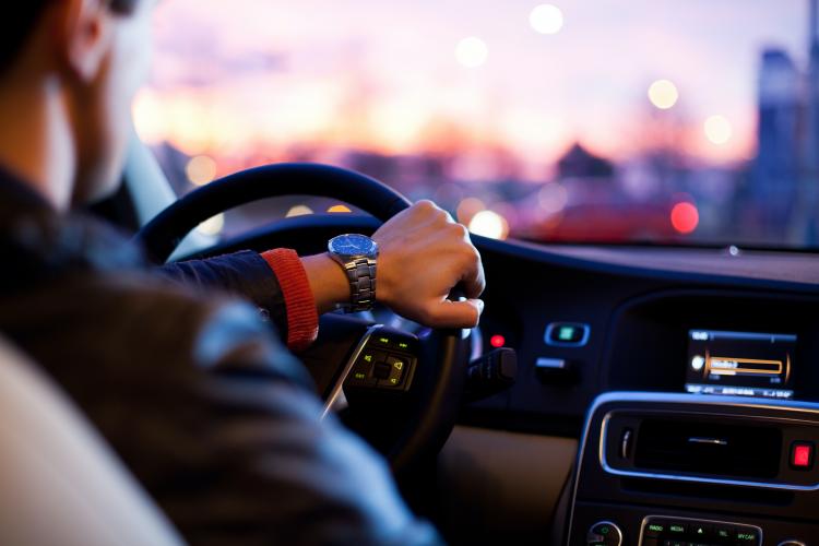 „Legea Anastasia” a trecut de Senat! Pedepse mai aspre pentru şoferii care urcă la volan băuţi sau drogaţi şi provoacă accidente mortale