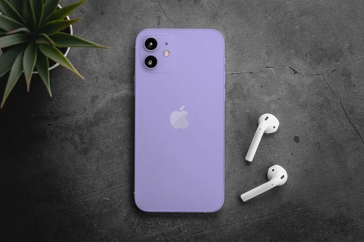 Mai merită să-ți cumperi un iPhone 12 anul acesta?