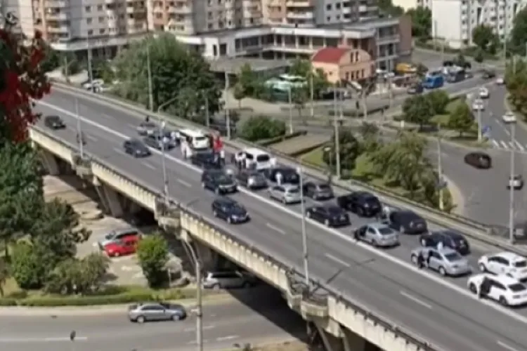 Fotografie unicat din Mănăștur, înainte de a fi construit podul de la Calvaria: ”Familii distruse, recompensate cu un apartament” - FOTO