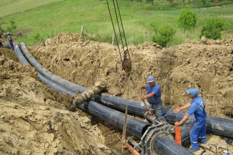 Se extind rețelele de apă și canalizare în Florești și Baciu