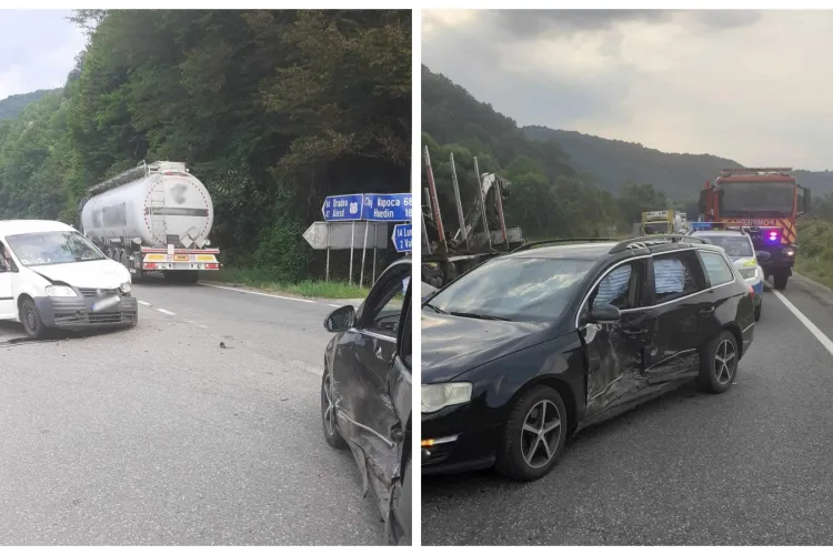 Două mașini s-au făcut praf, după ce s-au izbit  în comuna Poieni! Șase persoane, dintre care un minor, au primit îngrijiri medicale - FOTO