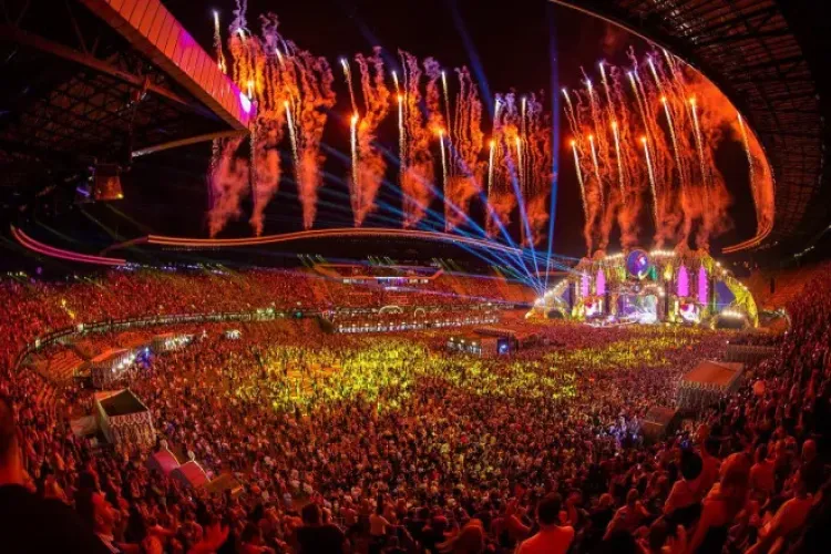 Câți bani intră în Cluj-Napoca în urma festivalului Untold 2022. E cam cât bugetul de investiții al Primăriei pe un an