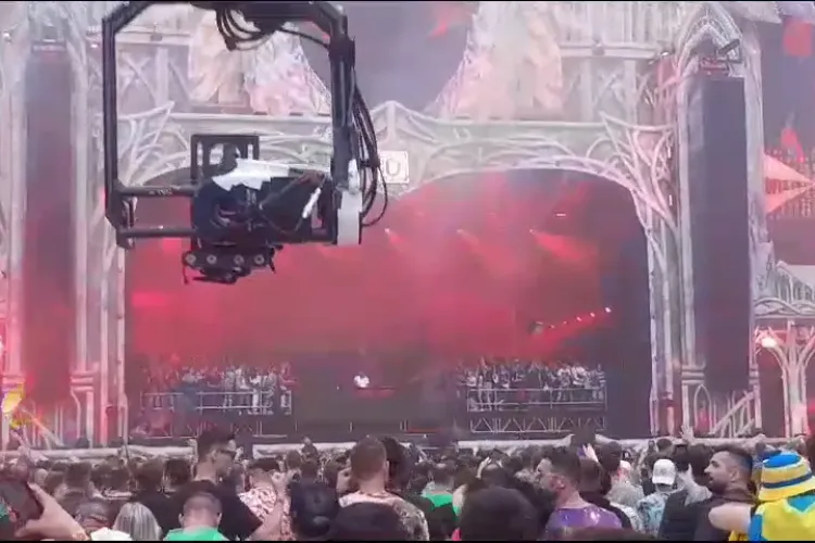 Armin van Buuren a mixat la Untold 2023 până după ora 8.00 dimineața - VIDEO