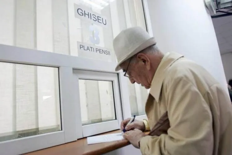 Pensiile și indemnizațiile destinate persoanelor cu dizabilități  vor fi primite în avans în luna august
