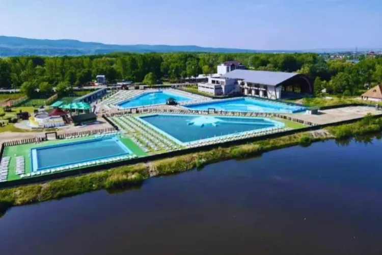 Ștrandul din România unde biletul de acces e numai 5 lei. Clujul e la capitolul ștranduri SCUMPE