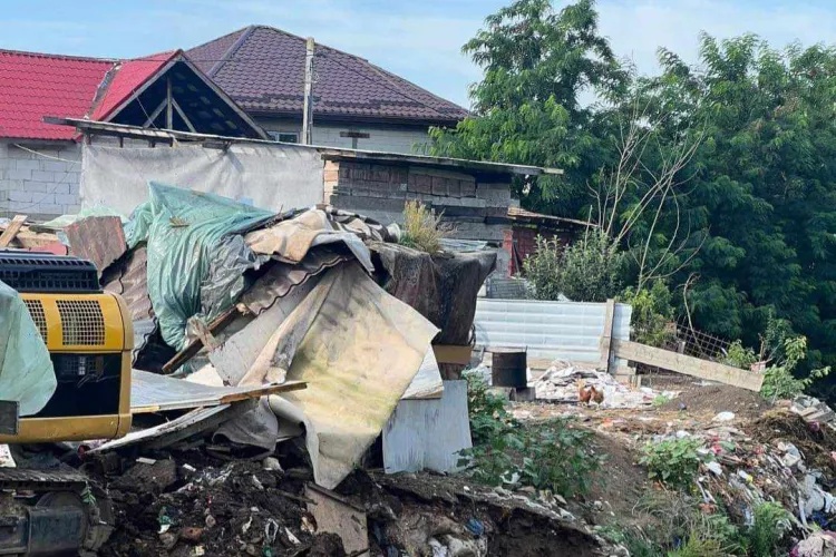 Peste 1000 de tone de deșeuri au fost culese de pe malurile Someșului în Florești. S-au demolat și construcțiile ridicate ilegal!