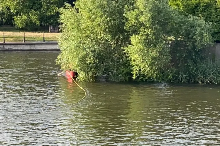 O persoană decedată a fost găsită în Someș, în zona Parcul Rozelor