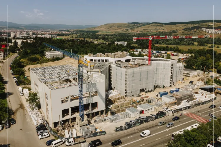 Sediul Academiei de Muzică din Mănăștur prinde contur. Înainte, acolo era o clădire neterminată și abandonată - FOTO