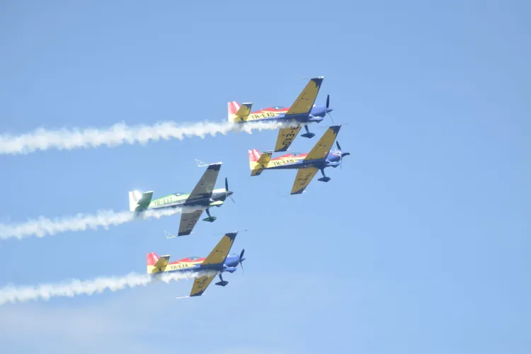 Show total la mitingul aviatic de la Dezmir! Șoimii României au fost vedetele zilei - Galerie FOTO
