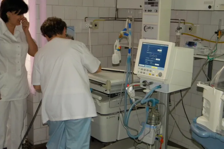 Clubul Rotary Cluj Napoca doneaza echipamente Spitalului de Copii Cluj