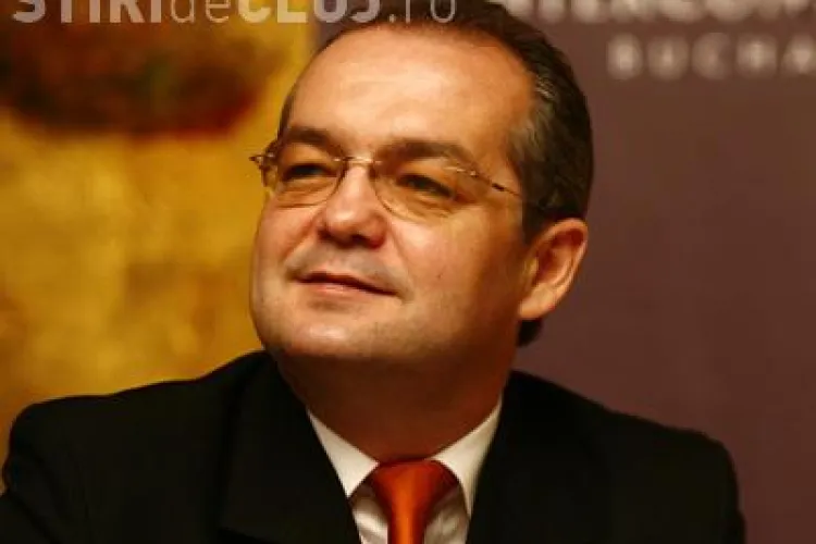 Boc si camarila sa au intarziat 50 de minute un avion Tarom! Pasagerii i-au batut obrazul premierului