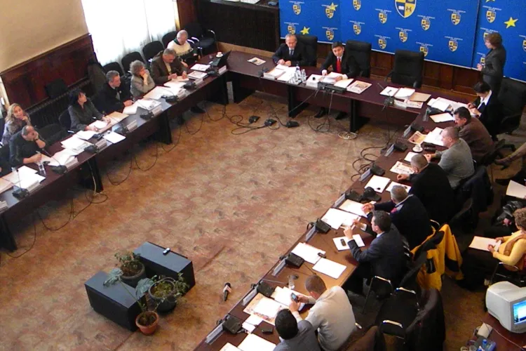 Fostii presedinti ai Consiliului Judetean Cluj au devenit cetateni de onoare ai judetului Cluj