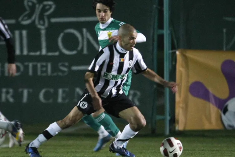 LIVE TEXT Universitatea Cluj-Poli Timisoara 1-2 VEZI golul lui Niculescu