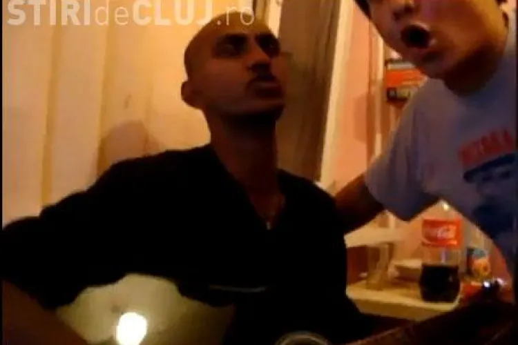 "Eu beu", a lui Pavel Stratan este o melodie cunoscuta in strainatate! Vezi cum o canta un negru si un asiatic, in limba romana VIDEO
