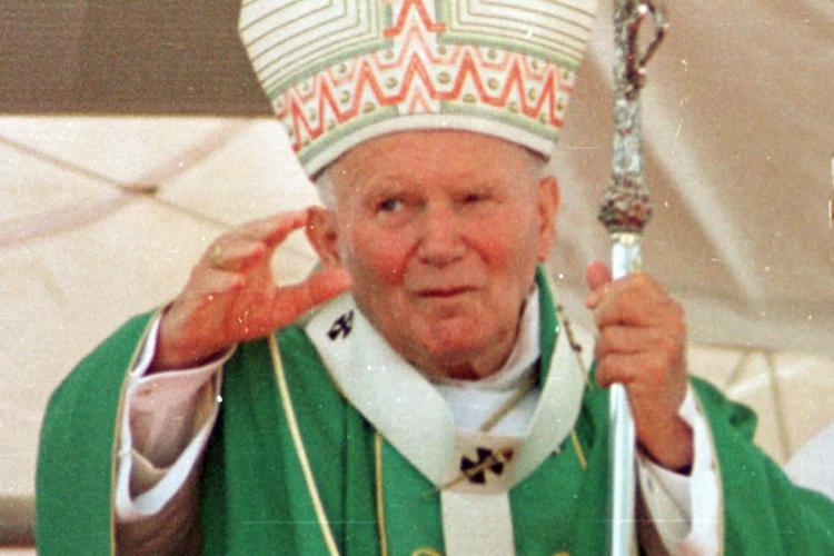 Papa Ioan Paul al II-lea va fi beatificat duminica, 1 mai. Un milion de pelerini sunt asteptati la Vatican
