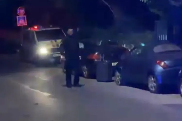 Alertă pe o stradă din Gherla. Un geamantan suspect a fost verificat de pirotehniști 