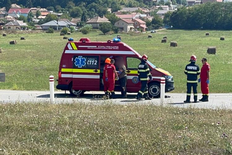 Cluj: Accident în sensul giratoriu Dezmir. Au fost implicate un scuter și un microbuz- FOTO