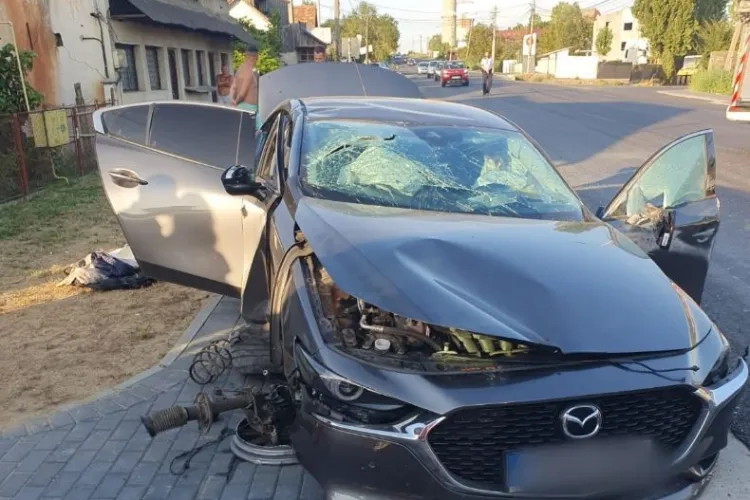 Accident de circulație în Dej. Trei persoane au fost rănite 