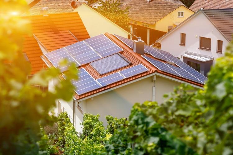 Ți-ai securizat fonduri prin Casa Verde Fotovoltaice? Alege Enel ca instalator validat AFM pentru a deveni prosumator