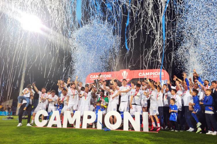 Universitatea Cluj transferă un mijlocaș defensiv care a cucerit titlul de campion în Superliga alături de Farul Constanța 