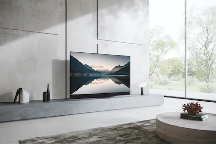 Transformarea Televizorului: De La Imagini Alb-Negru la 4K