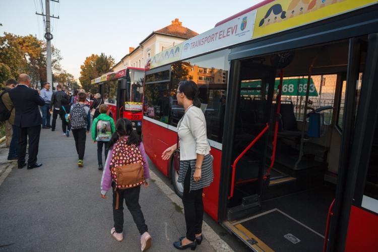 Transportul școlar se extinde, în Florești! Vezi rutele pe care circulă autobuzele pentru elevi