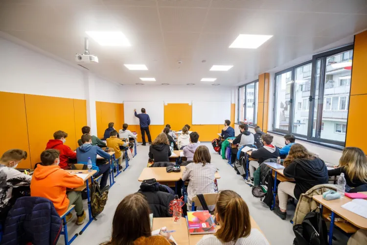 Ziua Educației 2023: Zi liberă pentru elevi și profesori în luna octombrie 