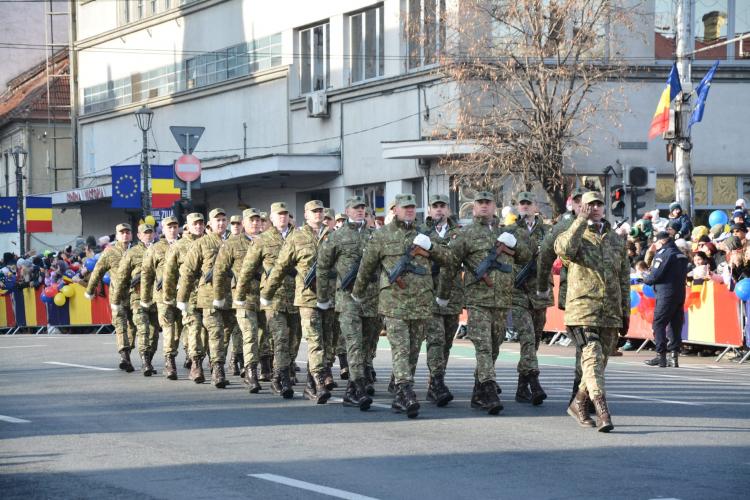 La Cluj se angajează soldați profesioniști