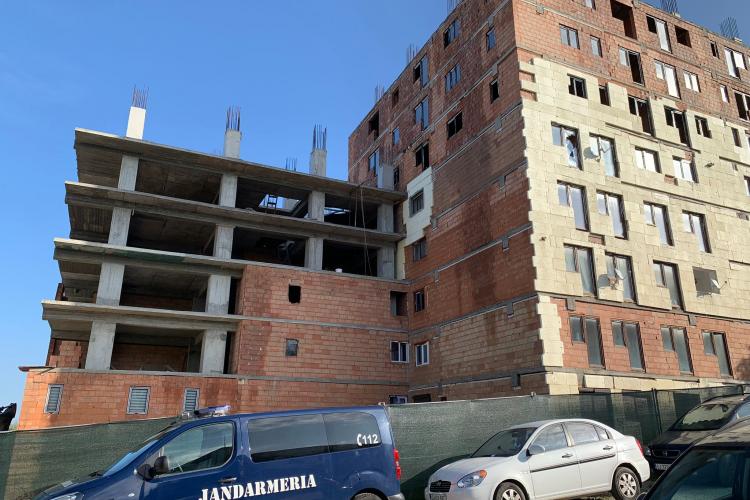 Cluj - Demolarea blocului fără autorizație de pe strada Miko Imre a fost sistată