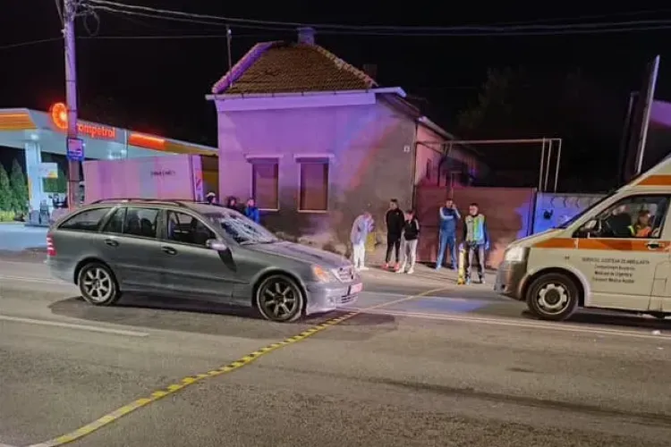 Accident pe strada Corneliu Coposu! Un pieton a fugit pe stradă, deși trecerea era aproape - FOTO