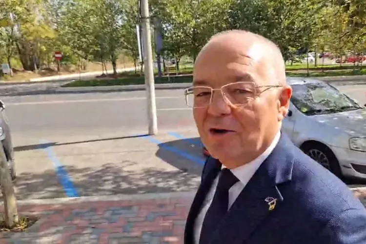 Boc s-a certat cu Ceaușescu, după procesul lui Videanu: ”De ce ați făcut alianță cu PSD?” / Boc: ”Cine te plătește, Ceaușescule?” - VIDEO