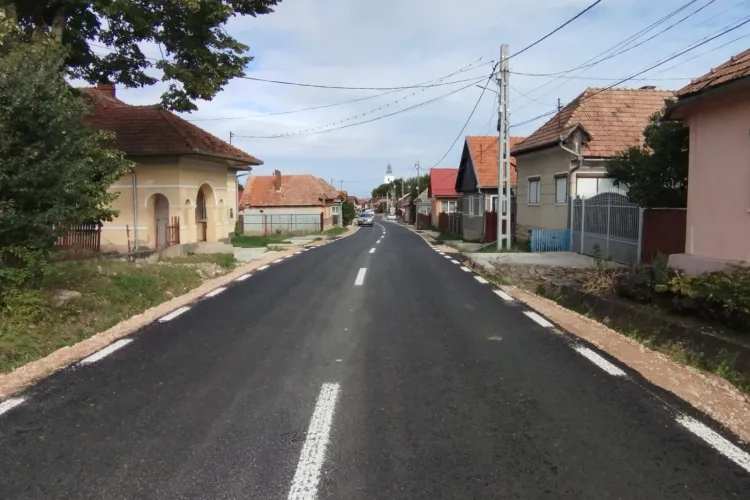 A fost finalizat un nou drum județean important, cel dintre Mănăstireni - Călata - Mărgău - FOTO