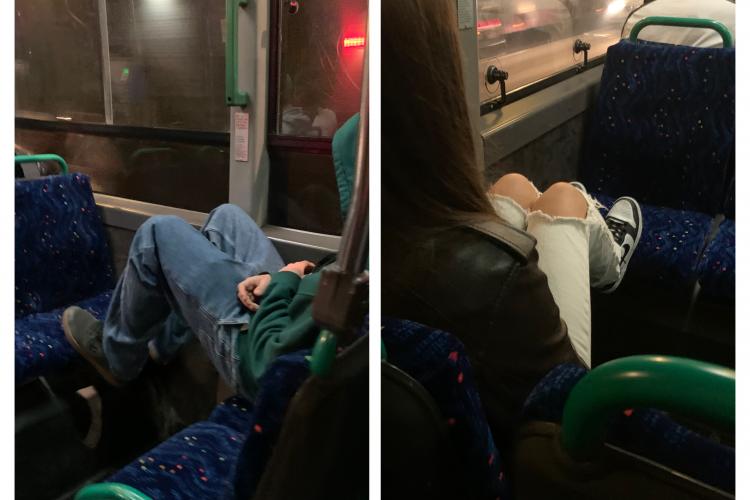 Tineri cu picioarele pe scaun într-un autobuz din Cluj, puși la punct de o doamnă! Bunul simț nu se predă pe TikTok - FOTO