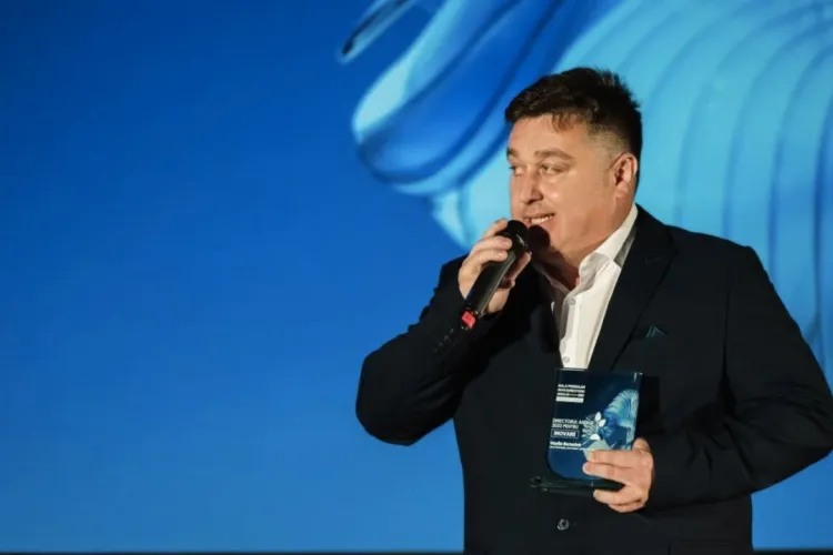 Ardealul are valori: Profesorul Vasile Benedek a făcut din liceul ”rușinii”, unul din care ies meseriași de primă mână: Nimeni nu e șomer!