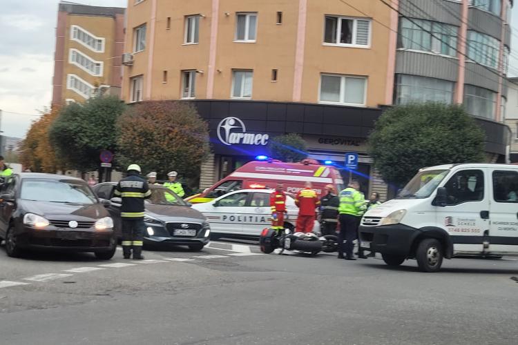 Accident pe strada București, între un motociclist și un autoturism - VIDEO și FOTO