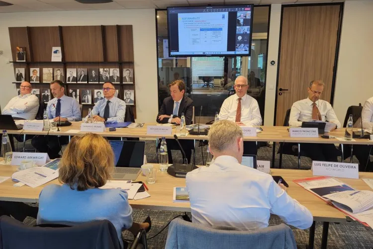 Directorul Aeroportului Cluj a participat la ședința ACI Europe: Traficul aerian va reveni la normal numai la finele anului 2024 - FOTO