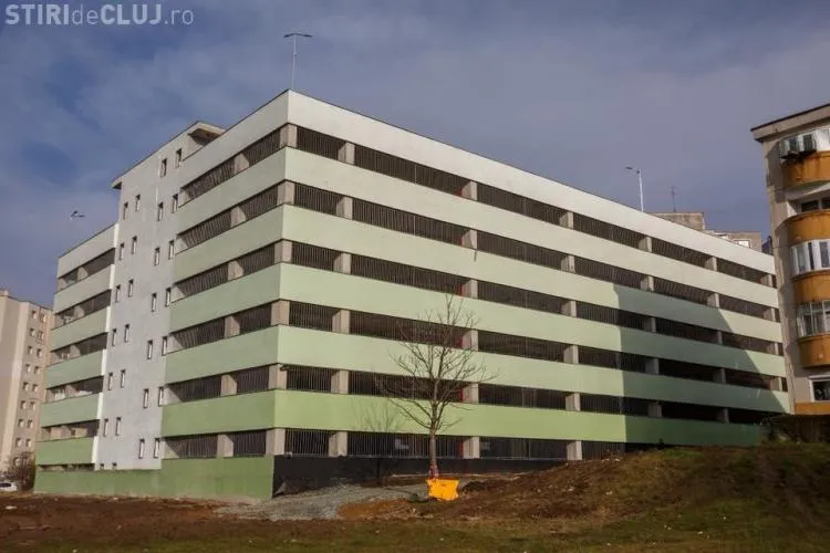 Șofer clujean, nemulțumit de parcările administrate de primărie: ,,Facem un parking în ani și ani și apoi îl dăm uitării dar încasăm taxa anuală de parcare