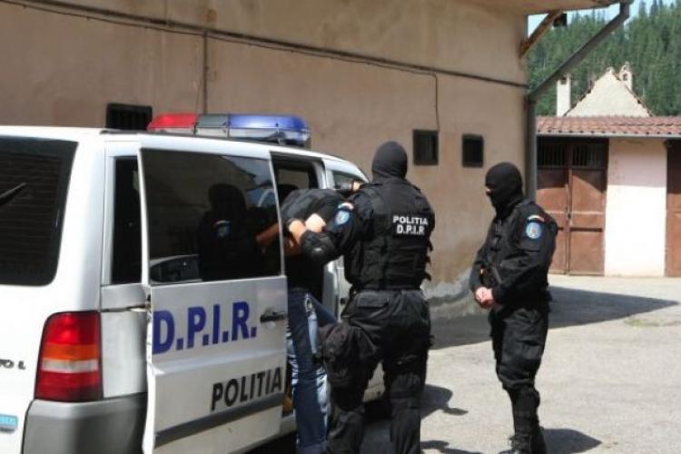 Tânăr bănuit de traficul substanțelor psihoactive, reținut de polițiștii clujeni