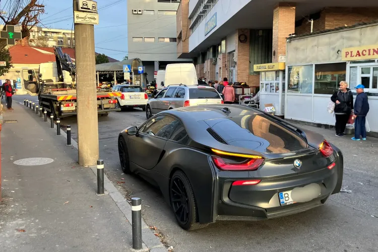 ”Avion” ridicat de lângă Hala Mare din Cluj-Napoca: ”Dacă o zgârie Doreii, le dă daună totală!” - FOTO