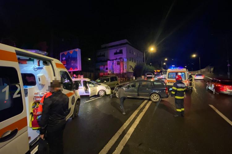 Accident cu victime pe Calea Turzii! Un ”Uberist” a fost implicat în accident - FOTO